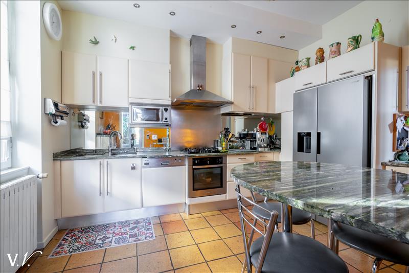 Vente Maison TOULOUSE - 5 pièces -201 m² - (31500)