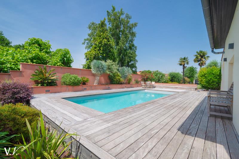 Vente Maison CORNEBARRIEU - 6 pièces -306 m² - (31700)