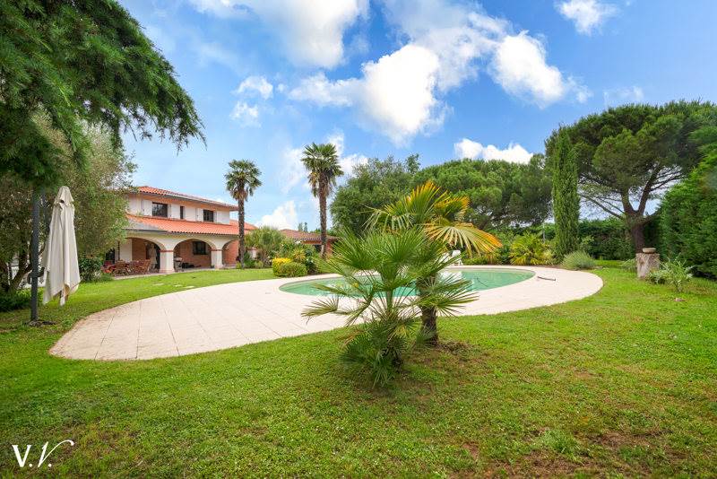 Vente Maison TOURNEFEUILLE - 8 pièces -308 m² - (31170)
