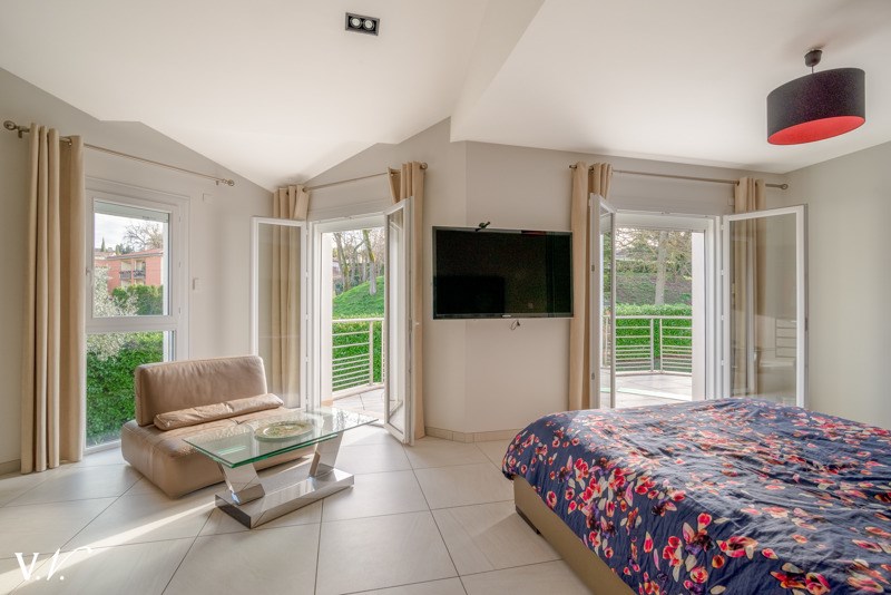 Vente Maison RAMONVILLE ST AGNE - 8 pièces -221 m² - (31520)