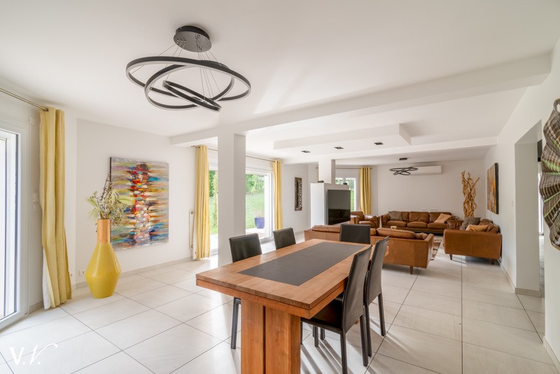 Vente Maison RAMONVILLE ST AGNE - 8 pièces -221 m² - (31520)