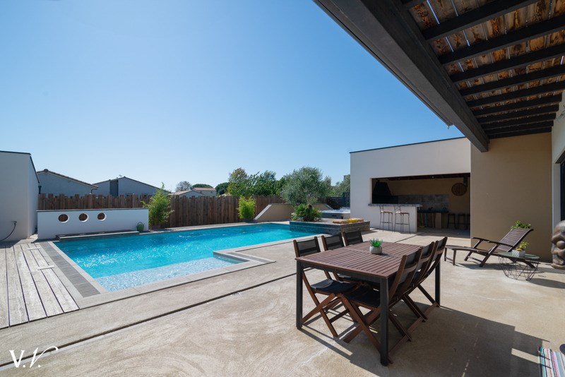 Vente Maison SAUBENS - 6 pièces -217 m² - (31600)