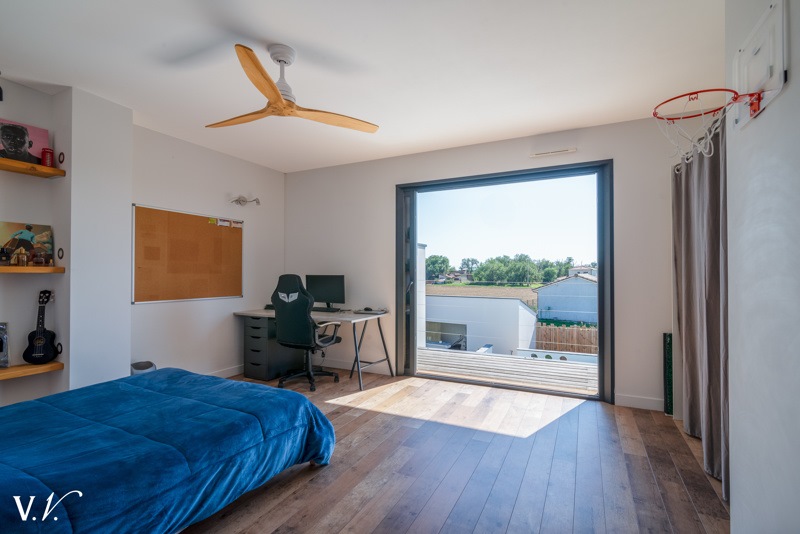 Vente Maison SAUBENS - 6 pièces -217 m² - (31600)