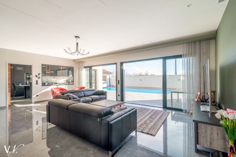 Vente Maison PECHBONNIEU - 6 pièces -229 m² - (31140)