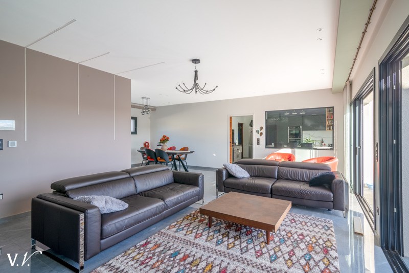 Vente Maison PECHBONNIEU - 6 pièces -229 m² - (31140)