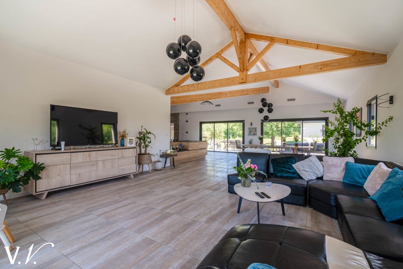 Vente Maison CARBONNE - 5 pièces -234 m² - (31390)
