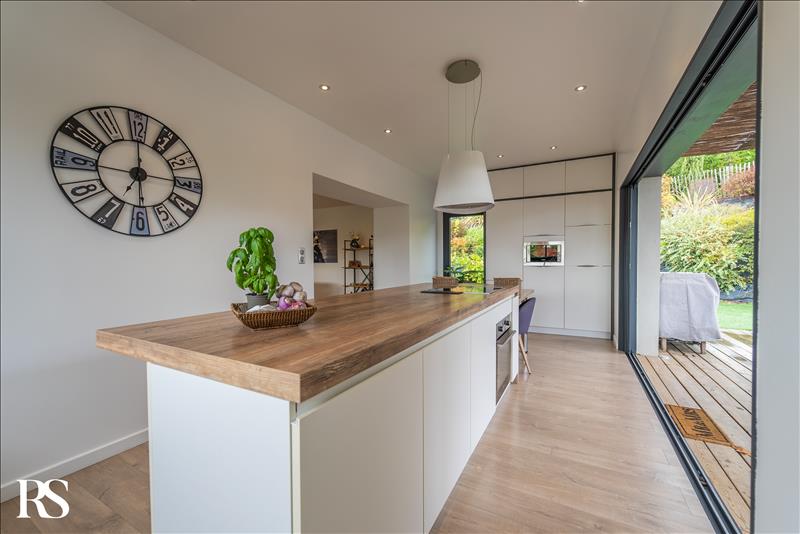 Vente Maison VERFEIL - 7 pièces -223 m² - (31590)