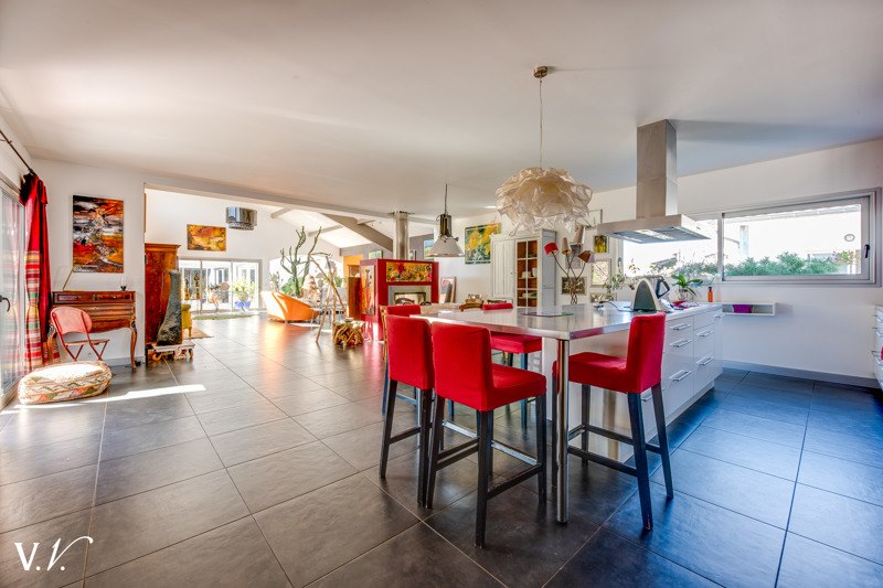 Vente Maison ST MARTIN DE SEIGNANX - 8 pièces -369 m² - (40390)