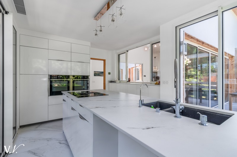 Vente Maison ANGLET - 6 pièces -215 m² - (64600)