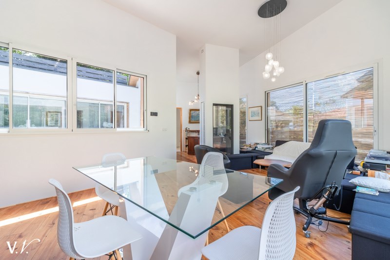 Vente Maison ANGLET - 6 pièces -215 m² - (64600)