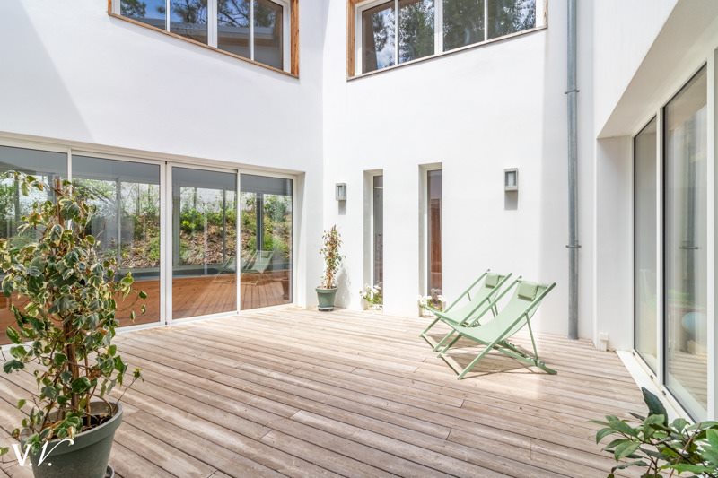 Vente Maison ANGLET - 6 pièces -215 m² - (64600)