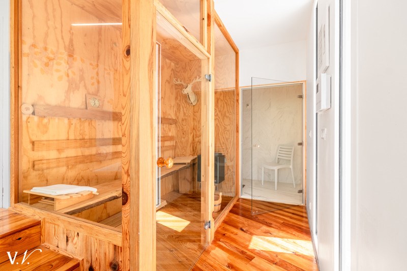 Vente Maison ANGLET - 6 pièces -215 m² - (64600)