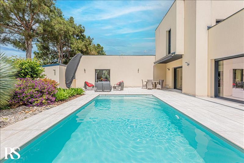 Vente Maison ST AVERTIN - 7 pièces -247 m² - (37550)