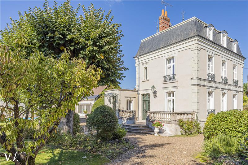 Vente Maison BLERE - 13 pièces -285 m² - (37150)