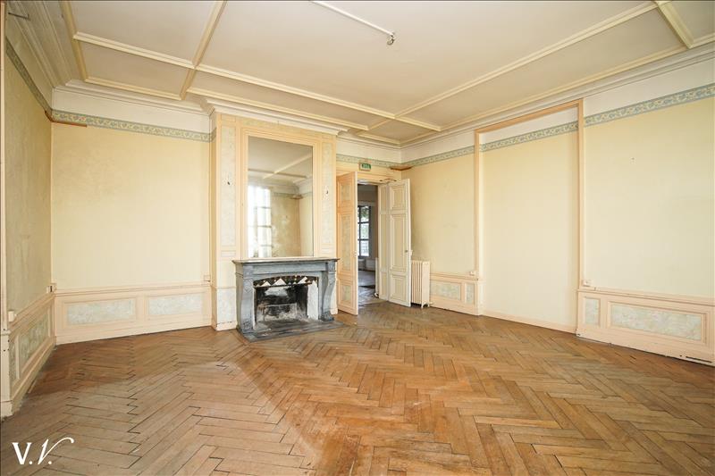 Vente Château ST AVERTIN - 21 pièces -750 m² - (37550)