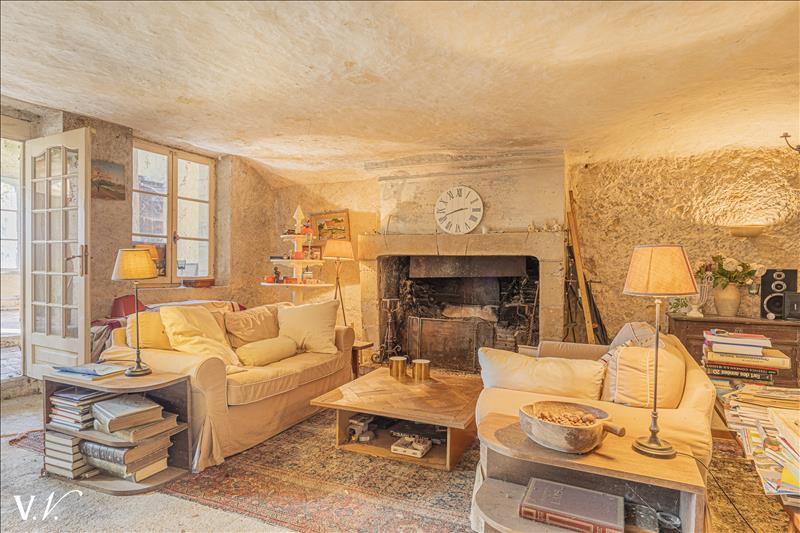 Vente Maison ST ETIENNE DE CHIGNY - 16 pièces -400 m² - (37230)