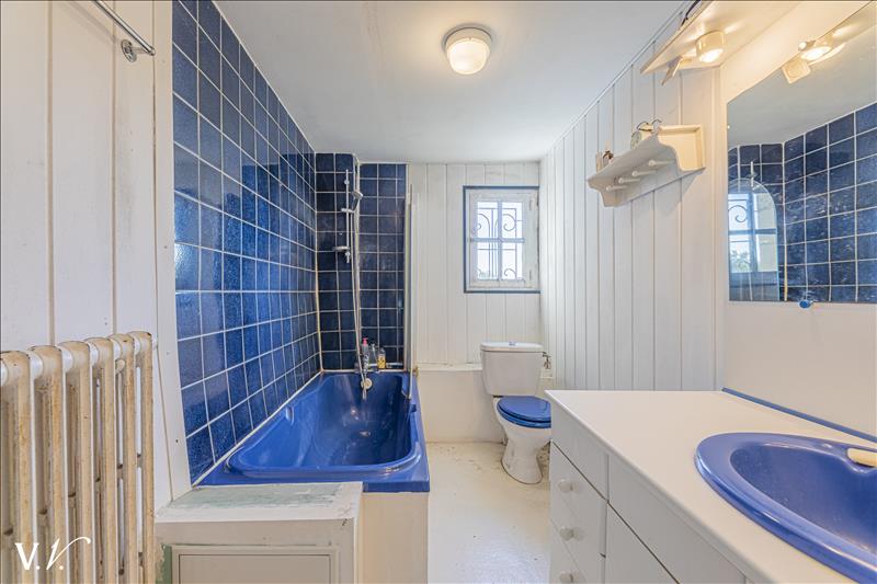 Vente Maison ST ETIENNE DE CHIGNY - 16 pièces -400 m² - (37230)