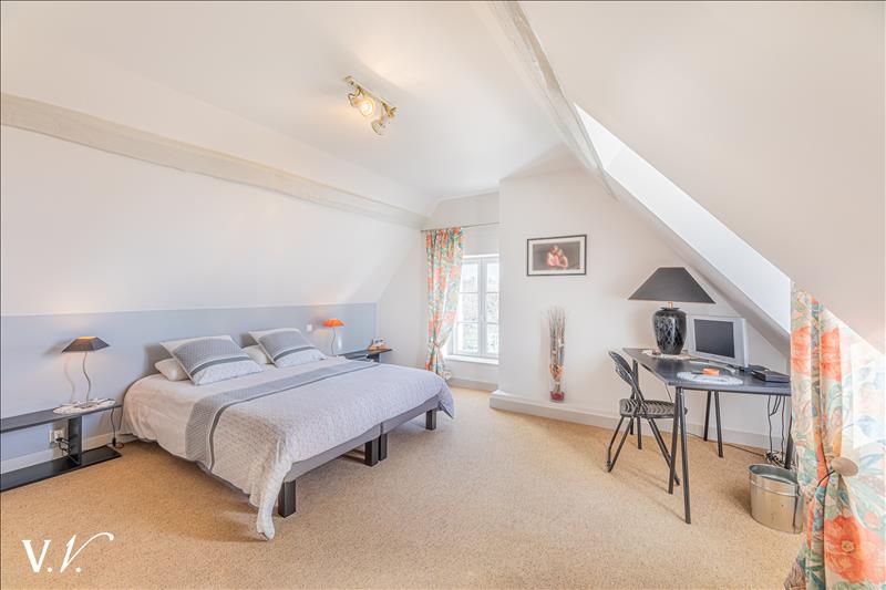Vente Maison LA CROIX EN TOURAINE - 6 pièces -290 m² - (37150)