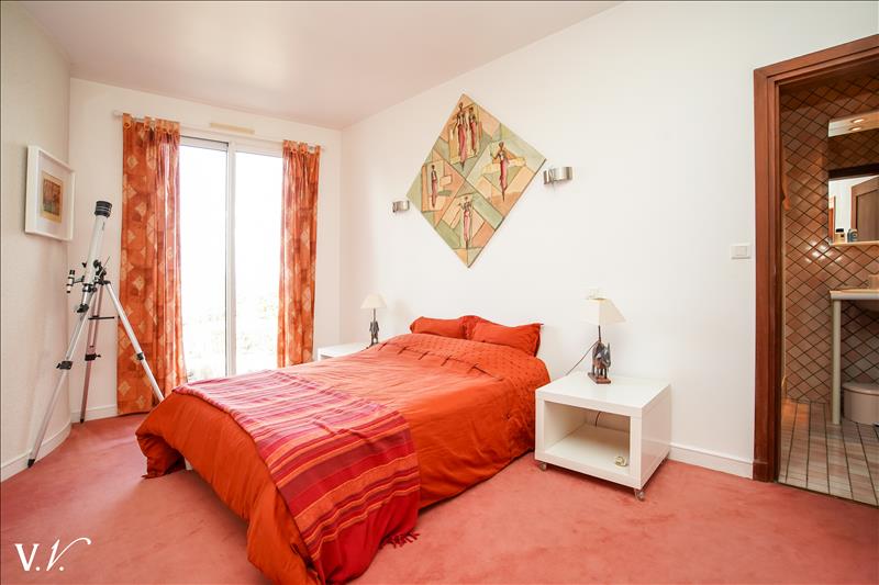 Vente Maison MONTLOUIS SUR LOIRE - 15 pièces -430 m² - (37270)