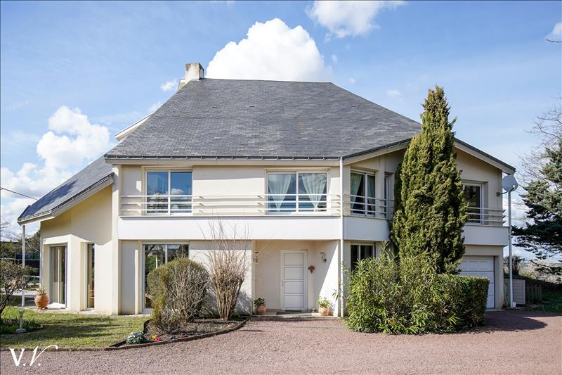 Vente Maison MONTLOUIS SUR LOIRE - 15 pièces -430 m² - (37270)