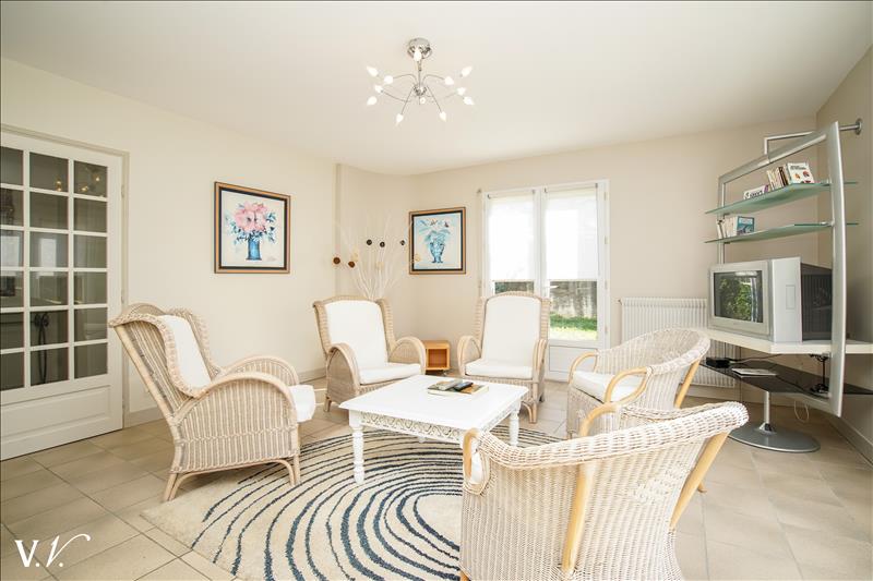 Vente Maison MONTLOUIS SUR LOIRE - 15 pièces -430 m² - (37270)
