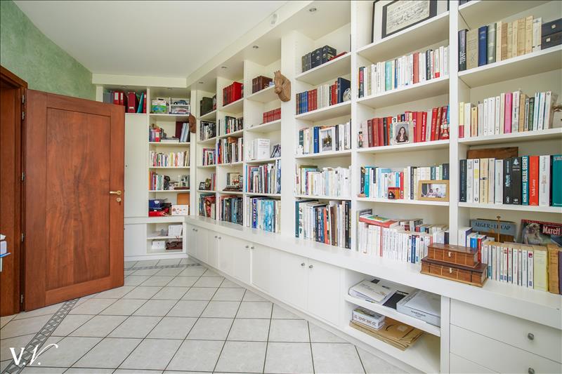 Vente Maison MONTLOUIS SUR LOIRE - 15 pièces -430 m² - (37270)
