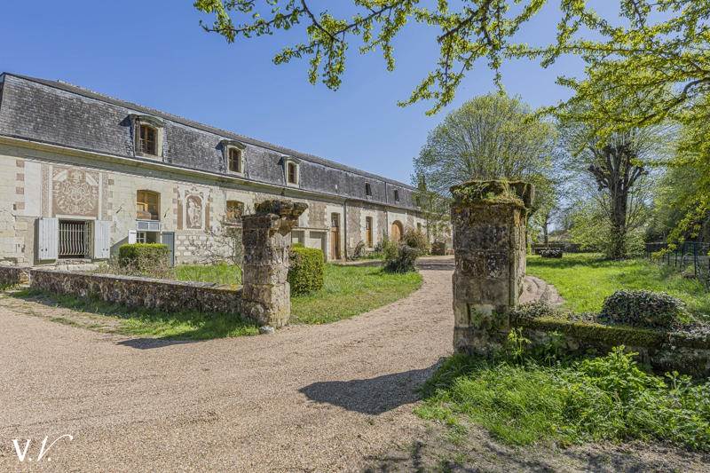 Vente Château VERETZ - 20 pièces -350 m² - (37270)