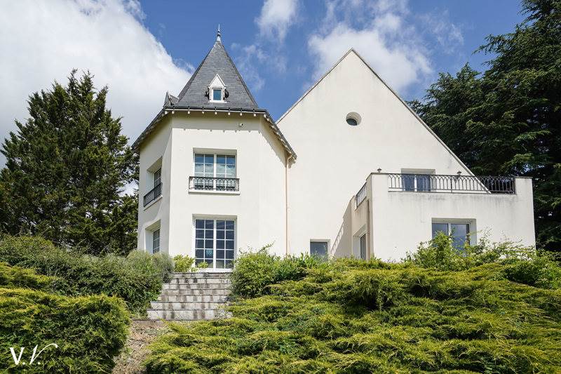 Vente Maison ROCHECORBON - 11 pièces -315 m² - (37210)
