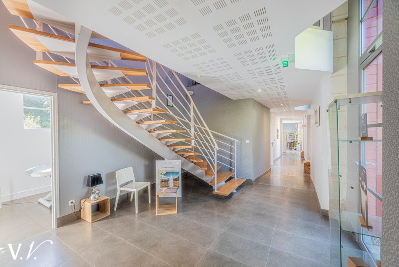 Vente Maison LOCHES - 15 pièces -900 m² - (37600)