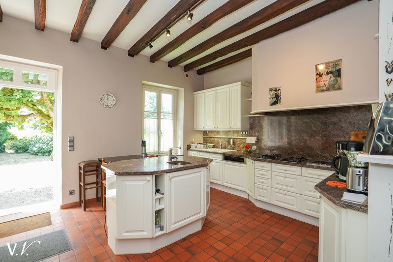 Vente Maison FRANCUEIL - 16 pièces -450 m² - (37150)