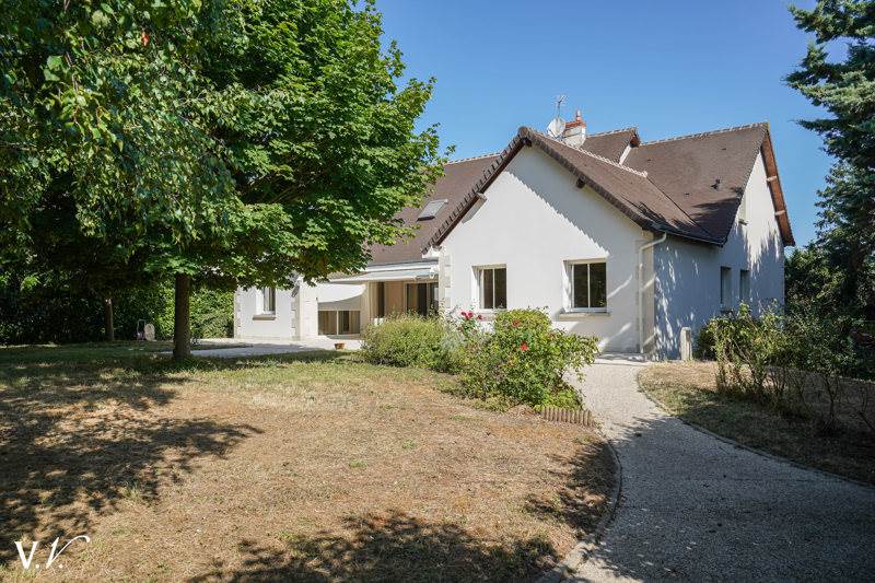 Vente Maison AMBOISE - 8 pièces -265 m² - (37400)