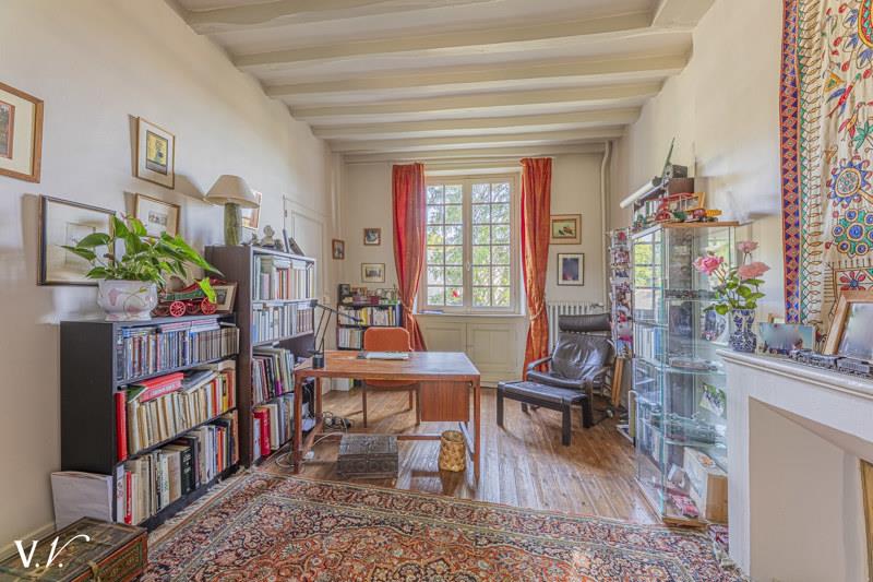 Vente Maison VILLAINES LES ROCHERS - 11 pièces -230 m² - (37190)