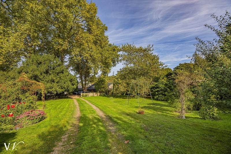 Vente Maison VILLAINES LES ROCHERS - 11 pièces -230 m² - (37190)