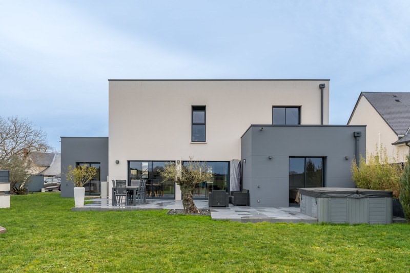 Vente Maison MONTS - 6 pièces -201 m² - (37260)