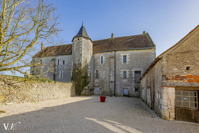 Vente Grange AZAY SUR INDRE - 10 pièces -470 m² - (37310)