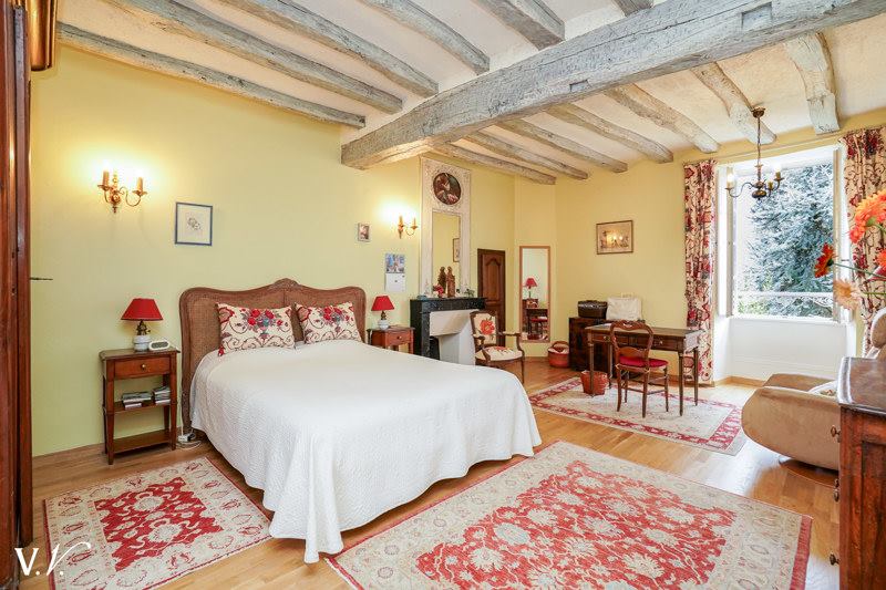 Vente Maison CHINON - 15 pièces -532 m² - (37500)