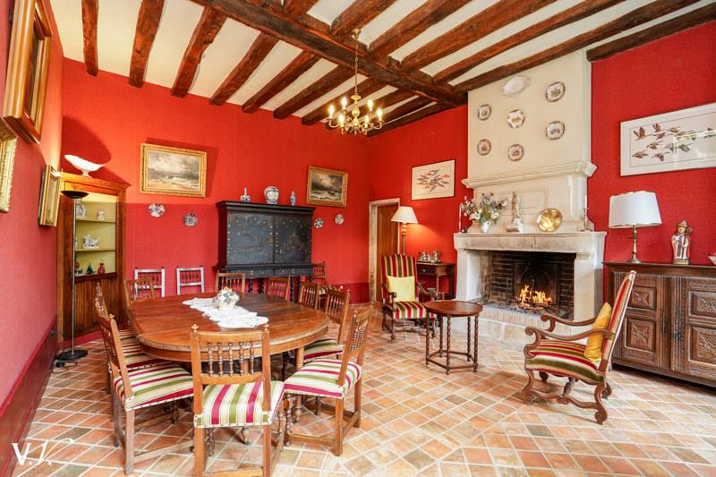 Vente Maison CHINON - 15 pièces -532 m² - (37500)