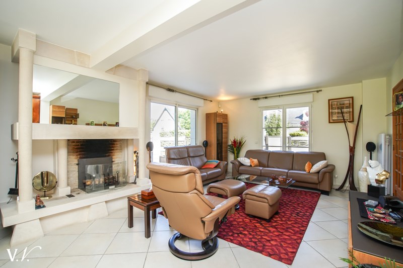 Vente Maison CHAMBRAY LES TOURS - 8 pièces -263 m² - (37170)