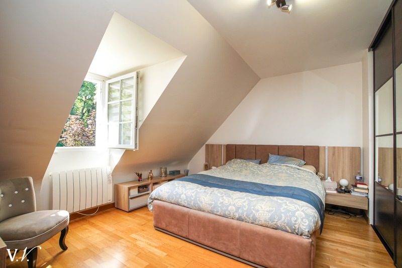 Vente Maison CHAMBRAY LES TOURS - 8 pièces -263 m² - (37170)