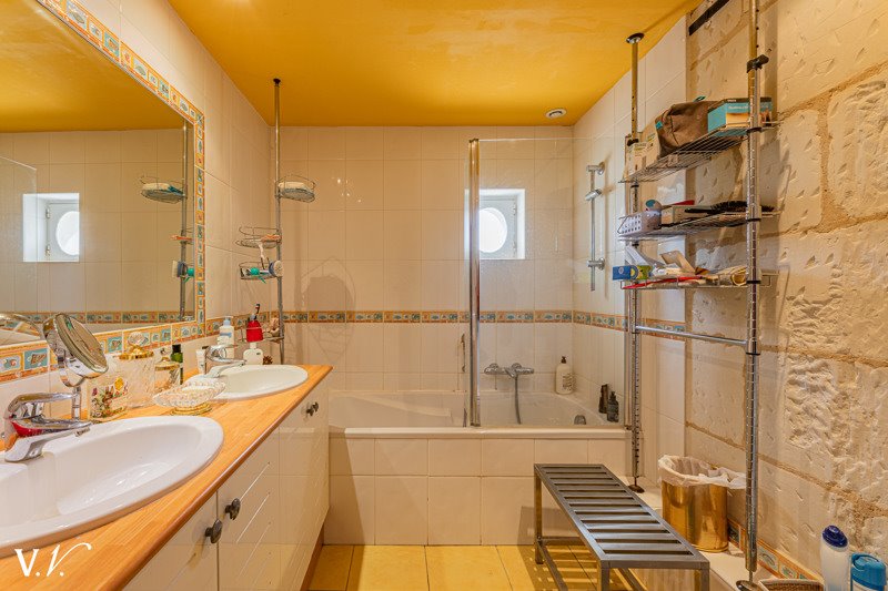 Vente Maison AZAY SUR CHER - 7 pièces -220 m² - (37270)