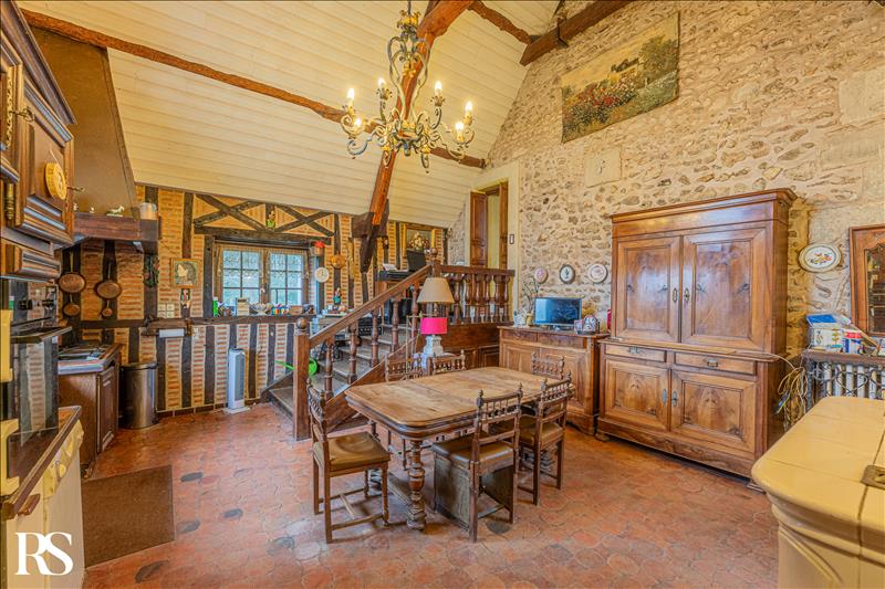 Vente Maison VEIGNE - 9 pièces -350 m² - (37250)